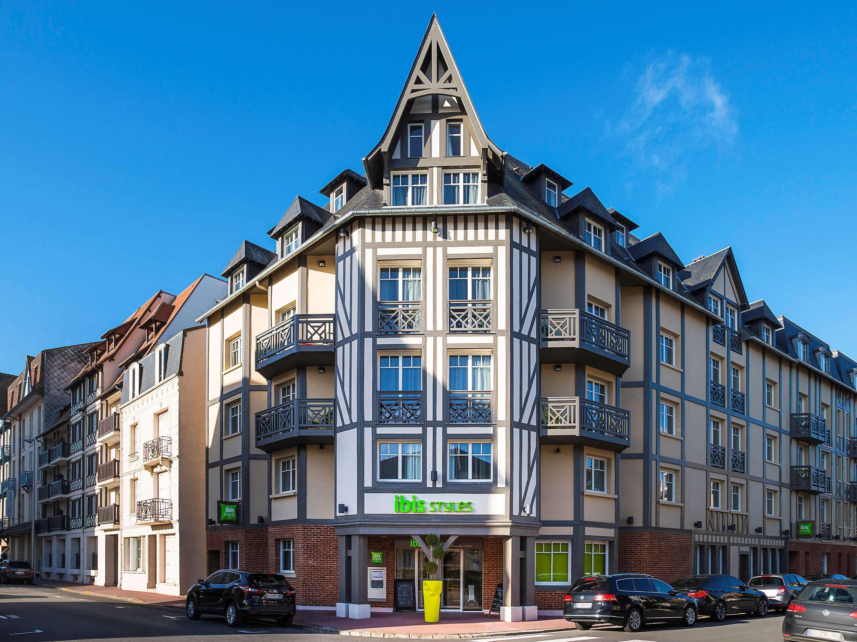 Ibis Styles Centre 3*